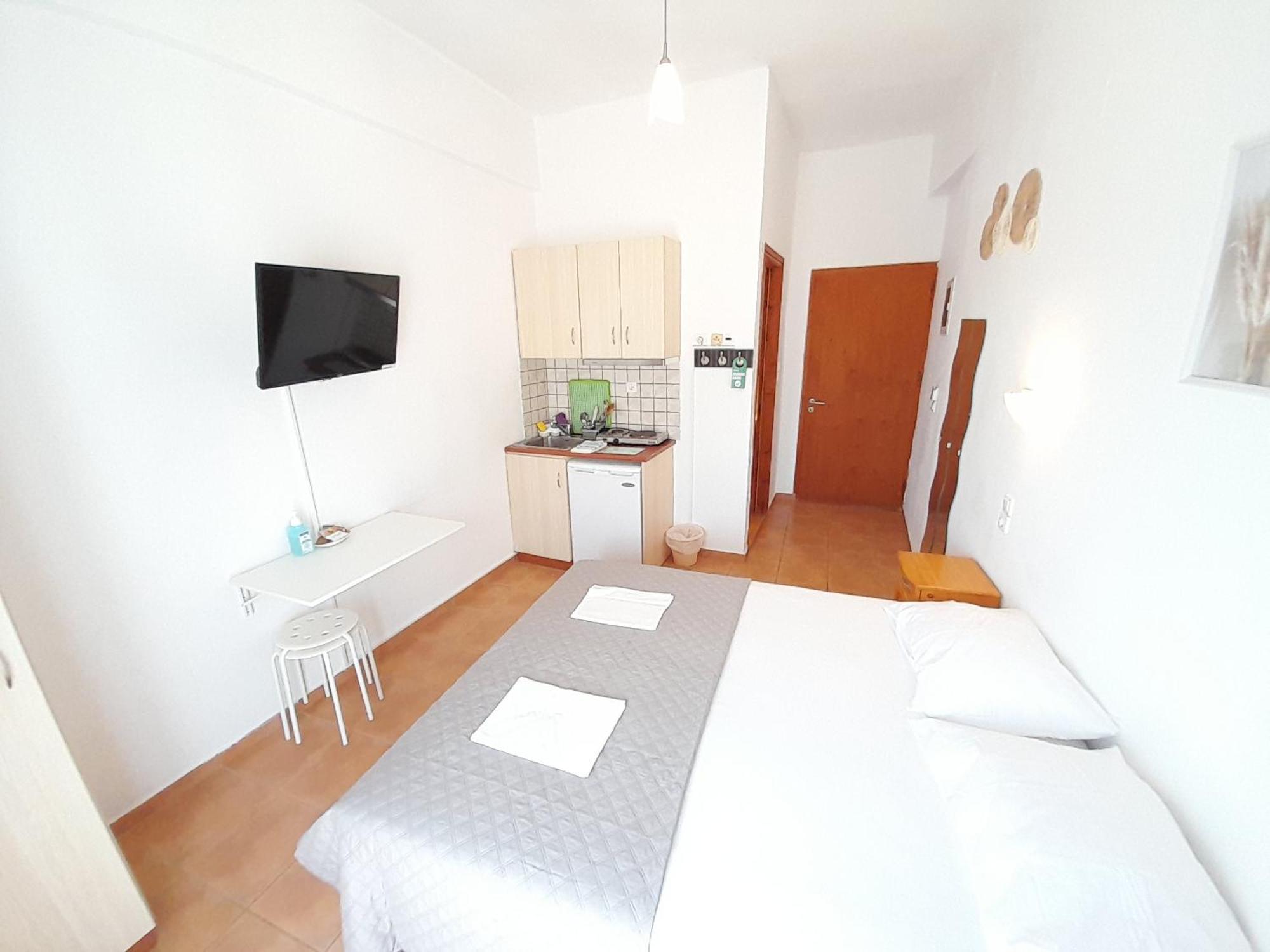 Aparthotel Lydia Mare Ágios Kírykos Habitación foto