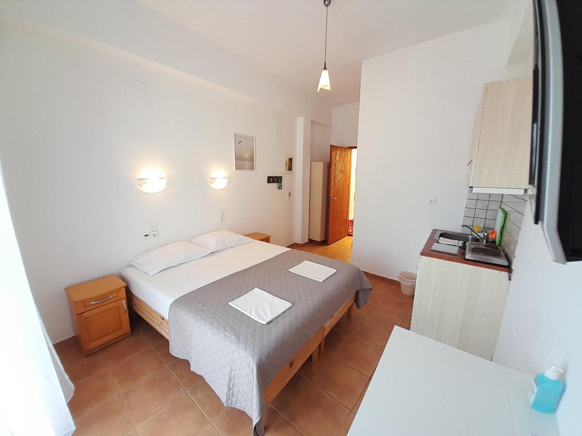 Aparthotel Lydia Mare Ágios Kírykos Habitación foto