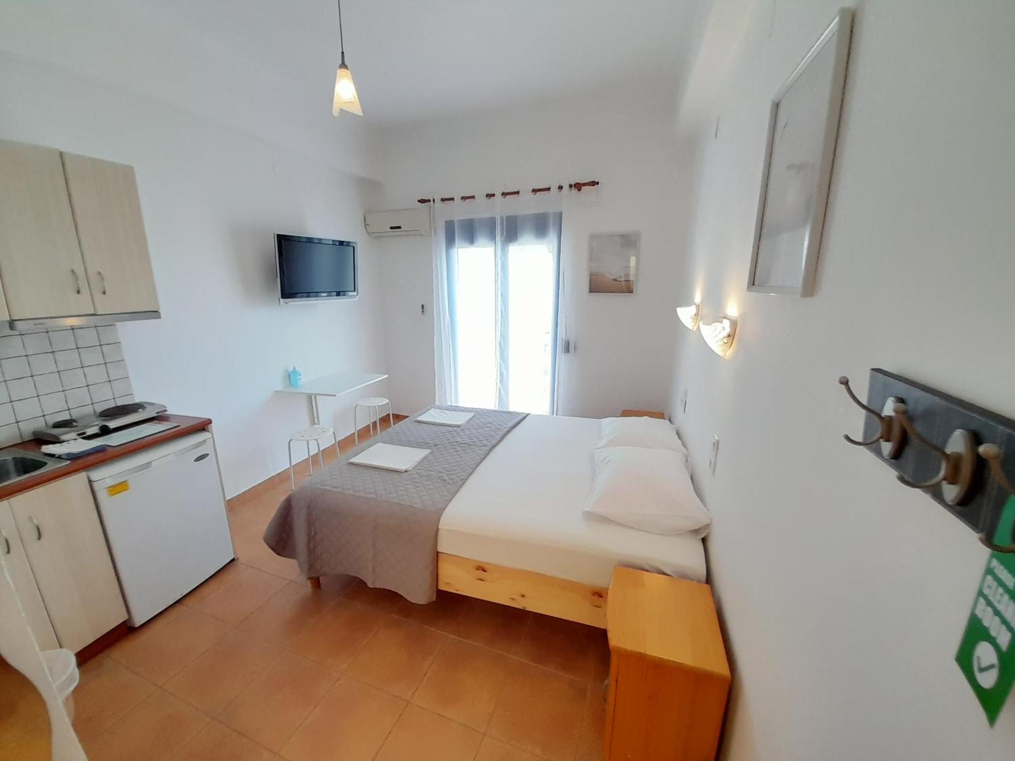 Aparthotel Lydia Mare Ágios Kírykos Habitación foto