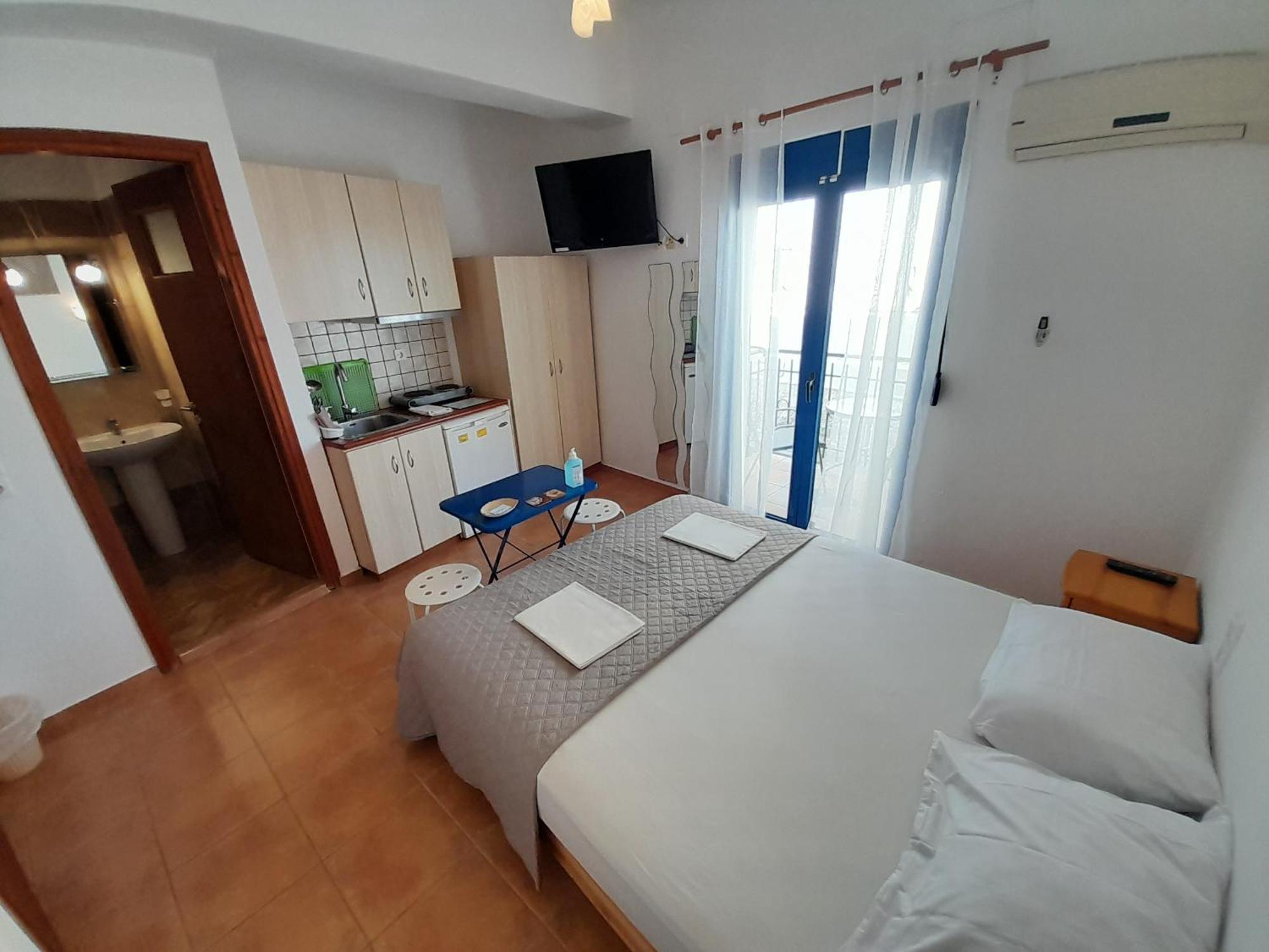 Aparthotel Lydia Mare Ágios Kírykos Habitación foto