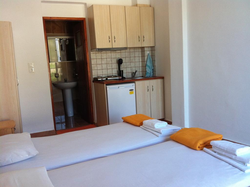Aparthotel Lydia Mare Ágios Kírykos Exterior foto