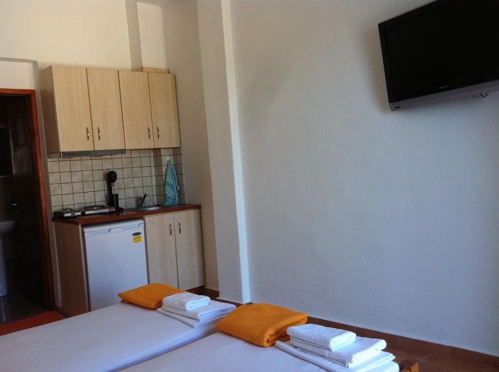 Aparthotel Lydia Mare Ágios Kírykos Exterior foto